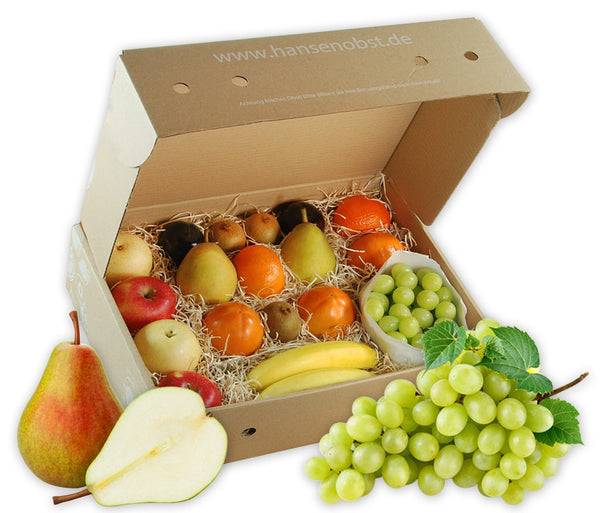 Obstbox mit frischem Obst für gesunde Ernährung am Arbeitsplatz in umweltbewusster Geschenkbox